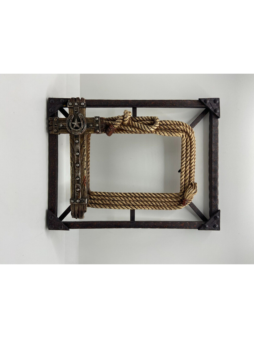 Western Rope Horseshoe Cross Metal Resin Frame  for 4" x 6" Picture